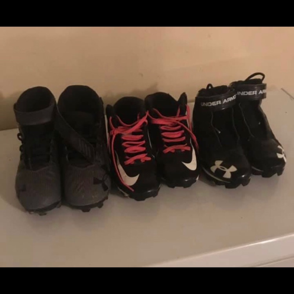 cleats (lot of 3)